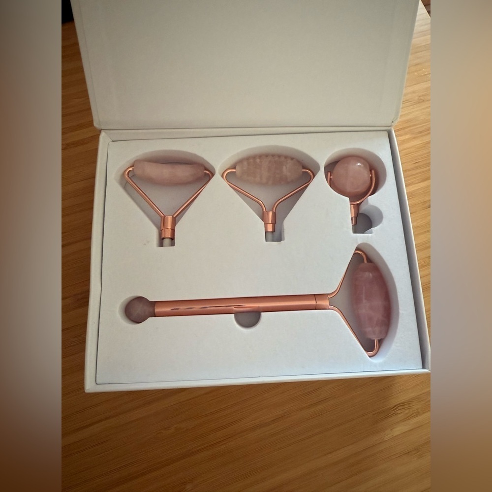🎀 PICK 5/$25 Then I Met Jade Rose Quartz Facial Roller Set - Picture 2 of 3